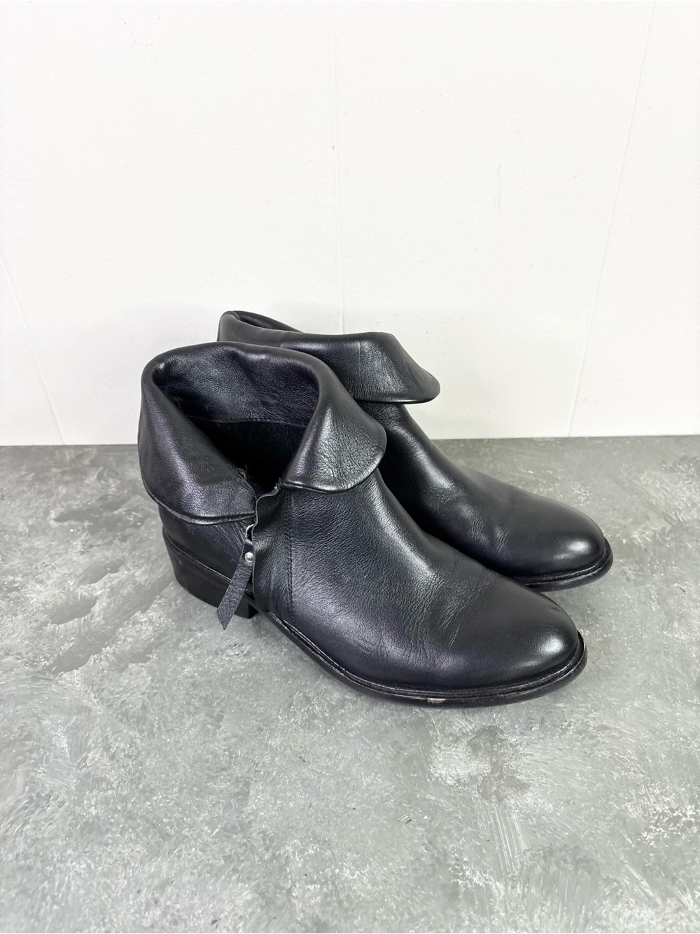 Astton black fold over zipper leather booties boots size 7